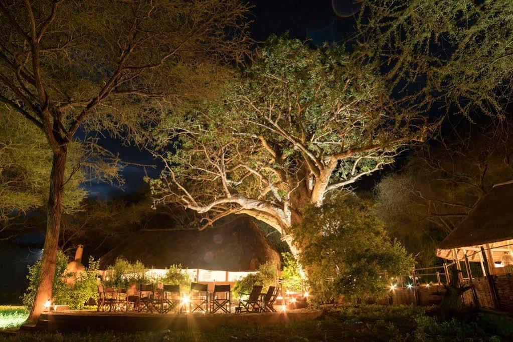 Sanctuary Swala Hotel Babati Exterior photo
